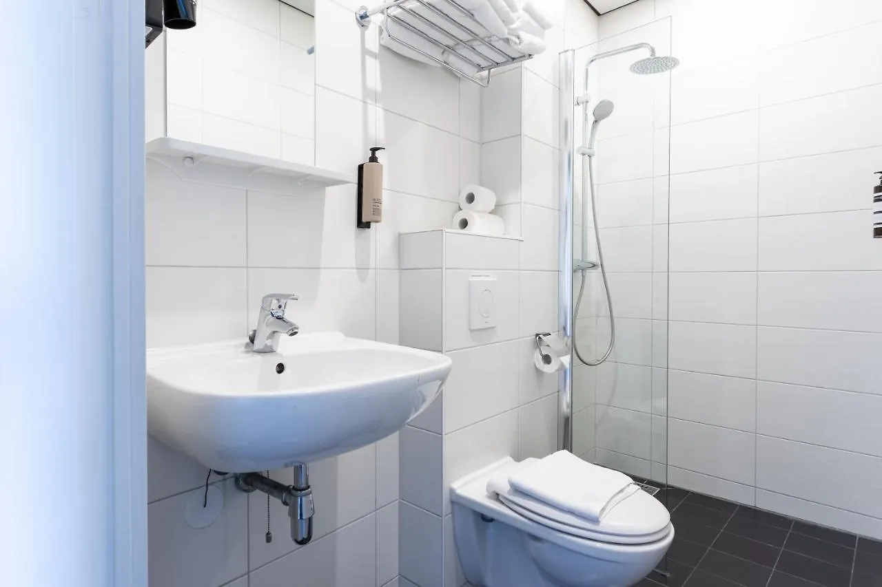 Weber Hotel 117 2*, Amsterdam Netherlands